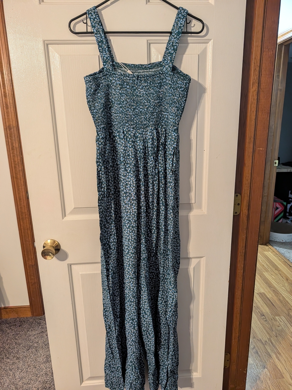 NWT Dokotoo Floral Smocked Bodice Wide Leg Jumpsuit - Forest Green